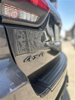 جیپ گراند شیرۆکی